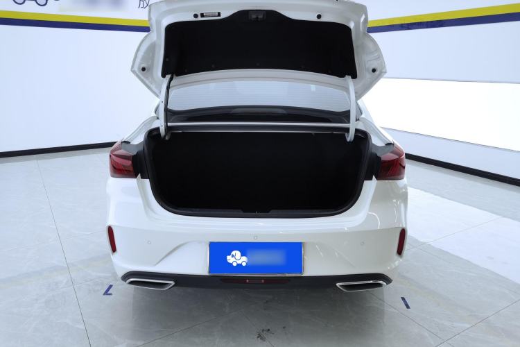 Used Changan Eado 2023 Changan Edition PLUS Blue Whale NE 1.4T GDI DCT Prestige Version
