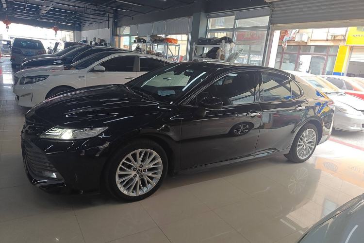 Used Toyota Camry 2019 2.5G Luxury Edition China VI Standard
