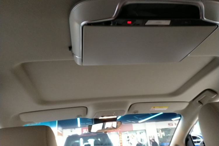 Used Buick GL8 2018 28T Comfort Model China VI Standard