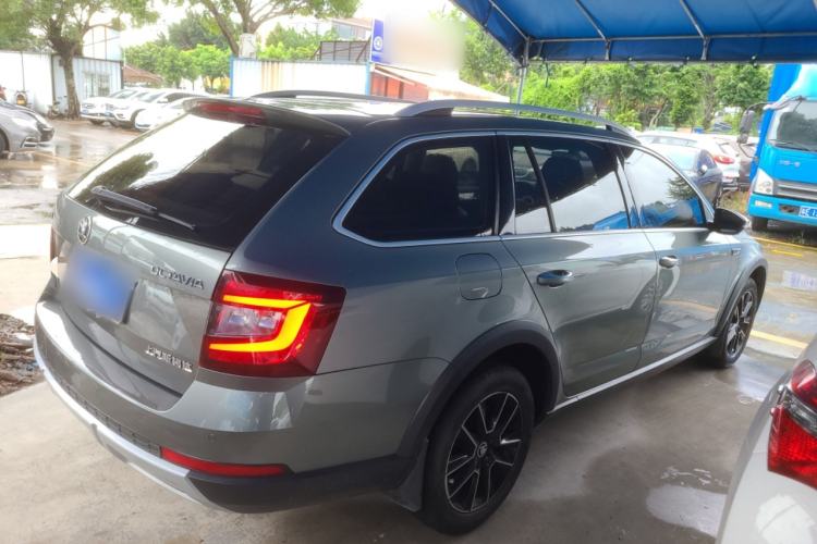 Used Skoda Octavia 2019 TSI230 DSG Luxury Edition Station Wagon China V Standard
