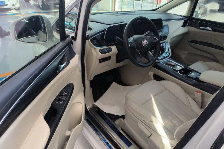 Used Buick GL8 2022 ES Landtrek 653T Comfort Edition
