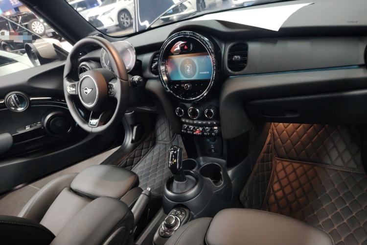 Used MINI MINI 2023 1.5T COOPER Midnight Escape Special Edition