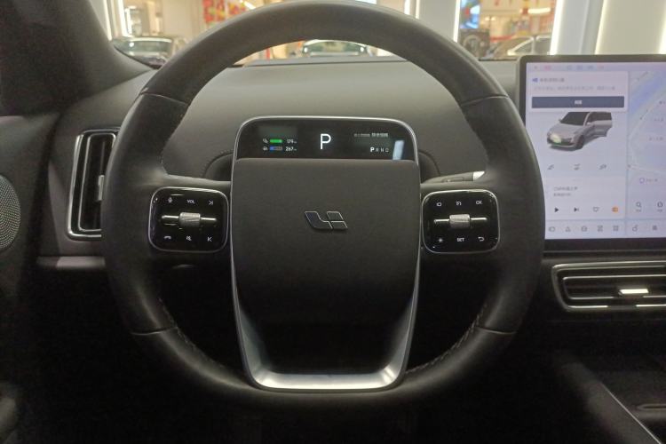 Used Li Auto L8 2023 Pro Model
