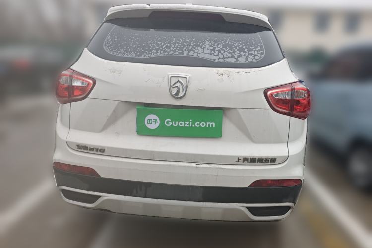 Used Baojun 510 2017 1.5L manual Comfort trim
