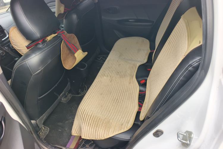 Used Toyota YARiS L 2019 1.5E CVT Dynamic Edition China VI compliant
