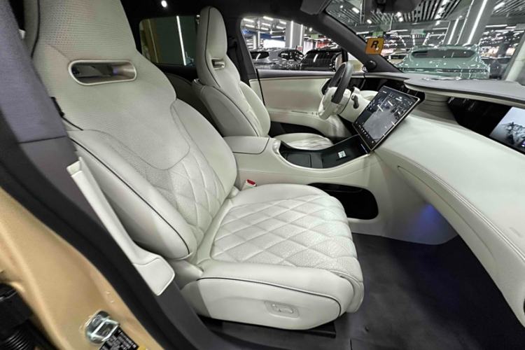 Used  11 2024 700 Three-Laser Four-Wheel Drive Recommended Version
