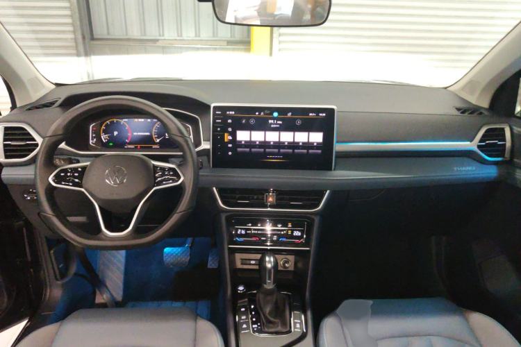 Used Volkswagen Tharu 2023 300TSI Two-Wheel-Drive Full Moon Edition
