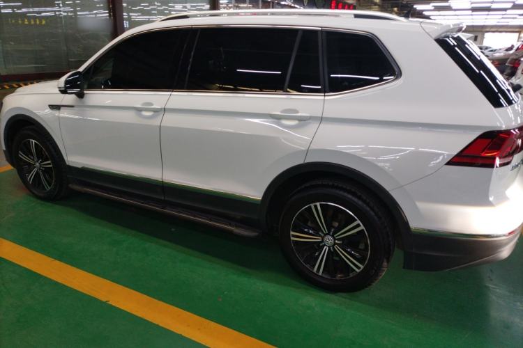 Used Volkswagen Tiguan L 2019 330TSI Automatic Two-Wheel Drive Panoramic Comfort Edition China V Standard
