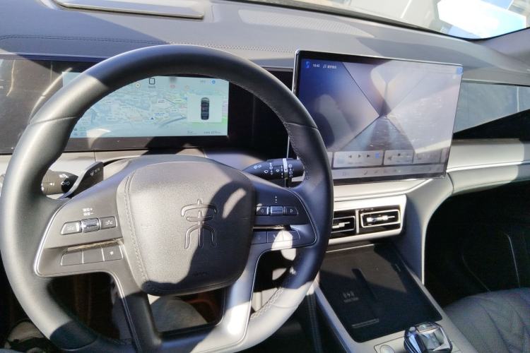 Used BYD Song L DM-i 2025 Intelligent Driving Version 160 km Beyond-Range Type
