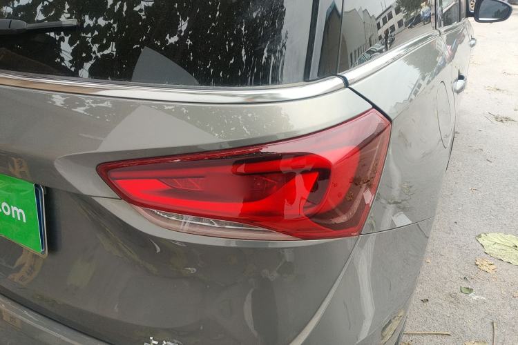 Used Buick GL6 2019 18T 6-Seater Connected Luxury Version China VI Standard
