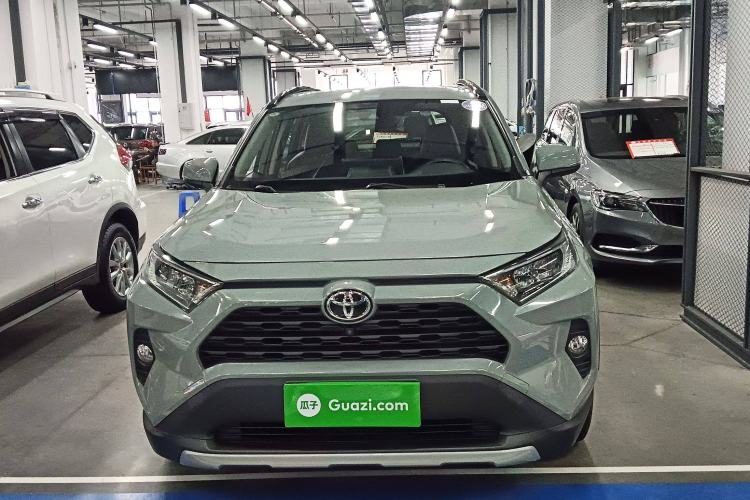 Used Toyota RAV4 2020 2.0L CVT Two-Wheel Drive Fashion Edition
