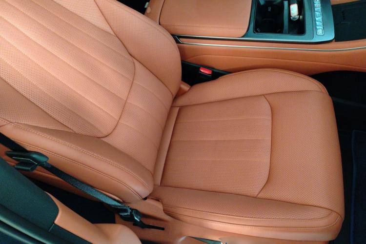 Used BYD Tang L 2025 EV with 670 km Range LiDAR and Premium Features