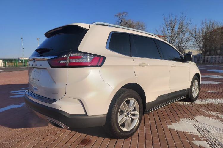 Used Ford Edge 2021 PLUS EcoBoost 245 Two-Wheel-Drive Elite 5-Seater
