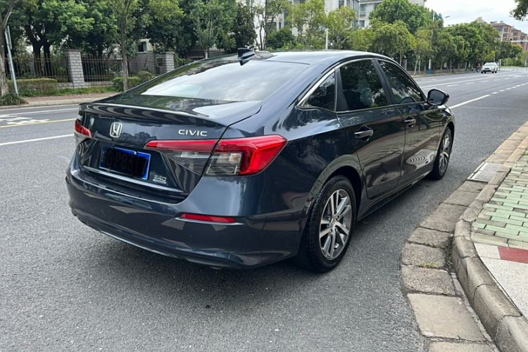 Used Honda Civic 2022 240TURBO CVT Dynamic Edition
