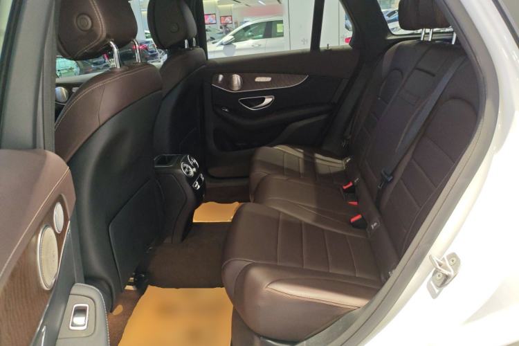 Used Mercedes-Benz GLC 2020 Facelift GLC 300 L 4MATIC Dynamic Edition
