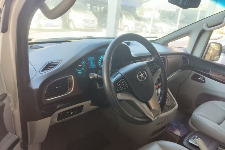 Used  Refine M5 2016 2.0T Gasoline Automatic Business Edition