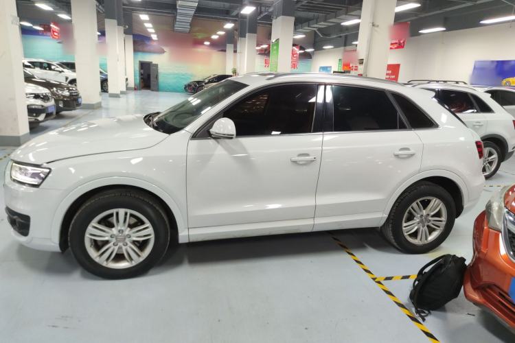 Used Audi Q3 2015 35 TFSI Comfort Model
