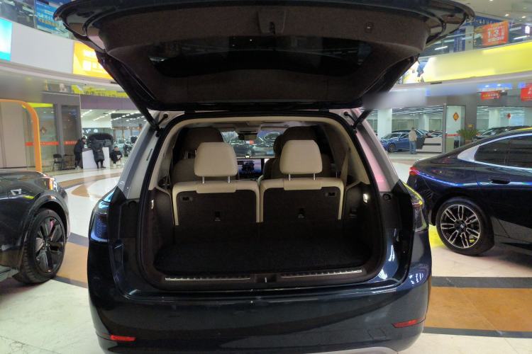 Used Hima AITO M9 2024 Range-Extended Ultra Version 42 kWh 6-Seater Model
