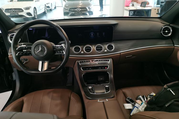 Used Mercedes-Benz E-Class 2023 Restyled E 260 Fashion Sport Edition
