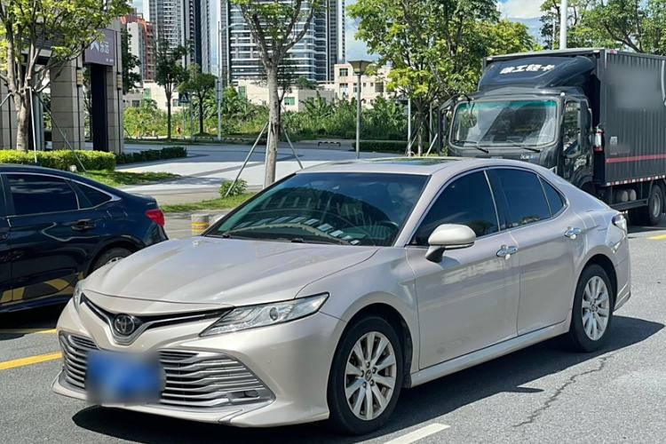 Used Toyota Camry 2018 2.0G Luxury Edition