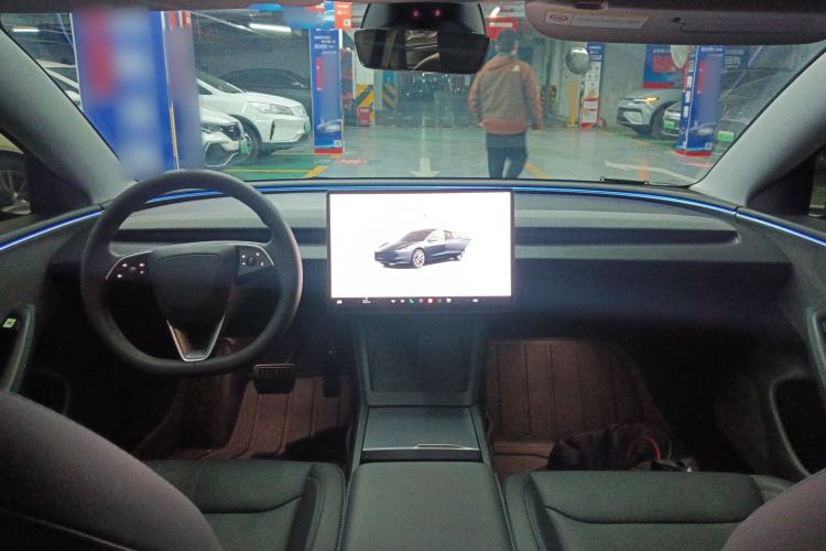 Used Tesla Model 3 2023 Long-Range All-Wheel-Drive Version
