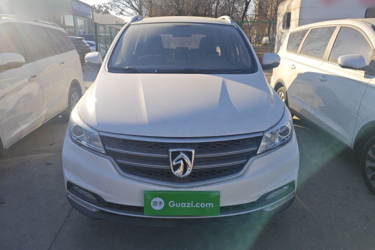 Used Baojun 730 2019 1.5T CVT Fashion Model 7 Seats China VI Emission Standard
