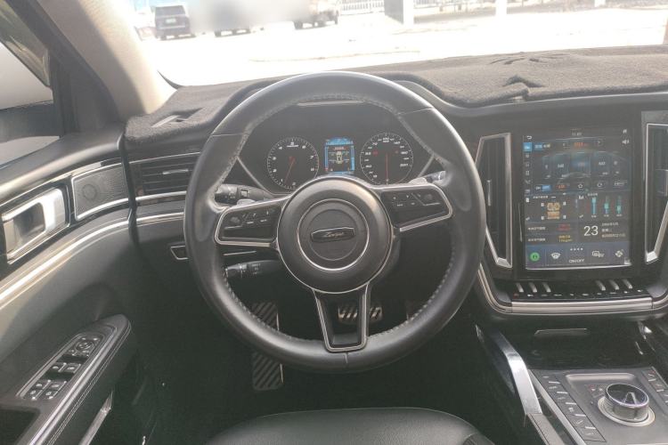 Used Zotye T700 2017 1.8T Dual-Clutch Luxury Model
