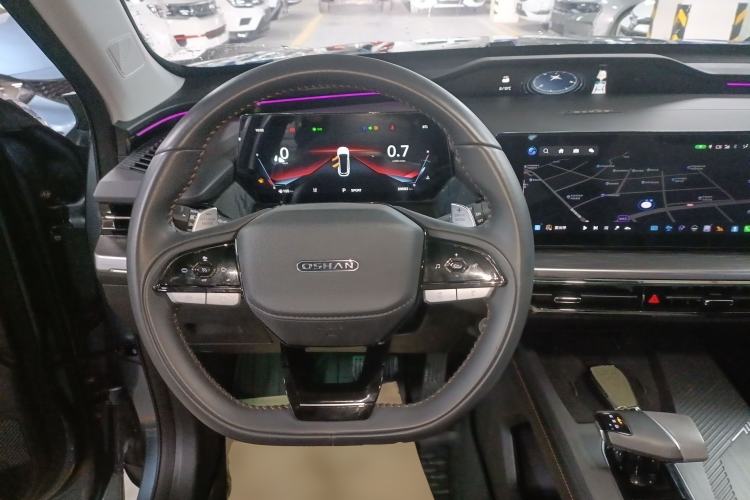 Used Oshan Z6 2023 Blue Whale 1.5T DCT Smart-Led City Edition