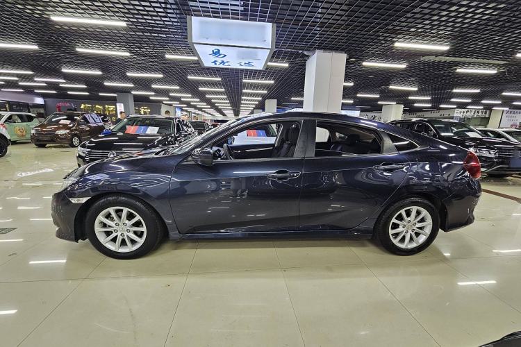 Used Honda Civic 2016 180TURBO CVT Comfort Version
