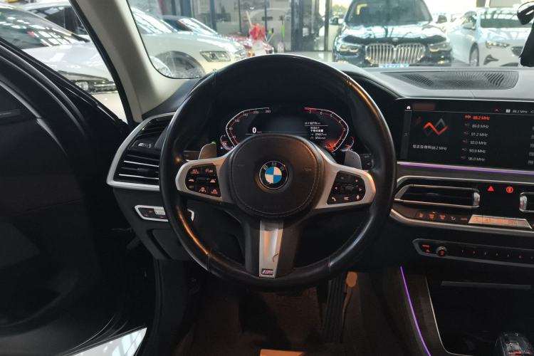 Used BMW X5 2022 xDrive40i Luxury Edition M Sport Package