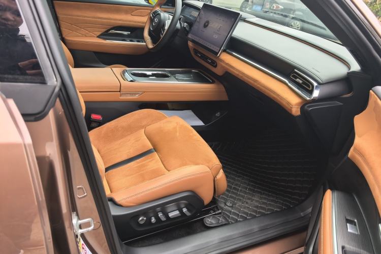 Used Mazda EZ-6 2024 Range-Extended 200
