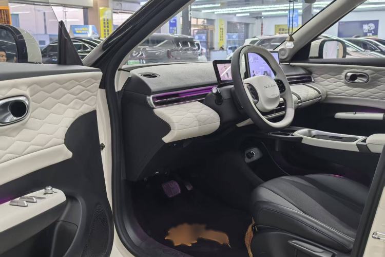 Used Dongfeng NAMMI 01 2024 330 Industry Edition
