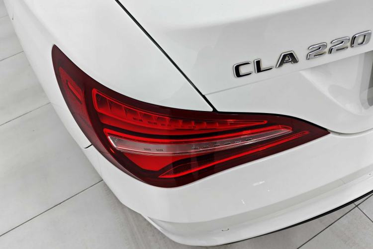 Used Mercedes-Benz CLA 2018 CLA 220 4MATIC
