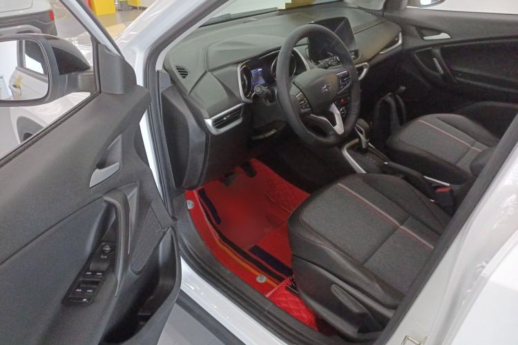 Used Chevrolet Trax 2019 Redline 335T CVT Top-Tier Model China VI Standard