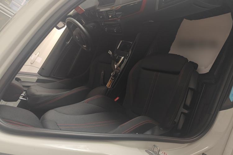 Used BMW 1 Series 2018 118i Sport Design Package
