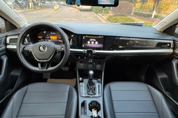 Used Volkswagen Lavida 2021 1.5L Automatic Comfort Edition
