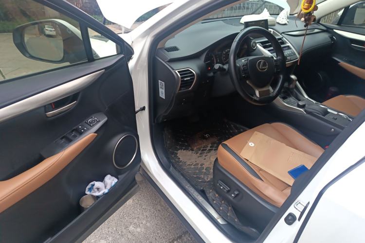 Used Lexus NX 2015 200T All-Wheel-Drive Fēngshàng Edition
