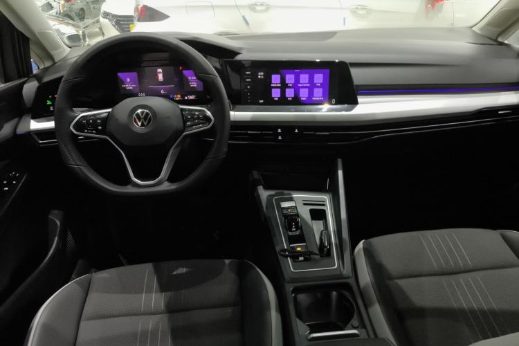 Used Volkswagen Golf 2023 280TSI DSG Pro 20th Anniversary Edition
