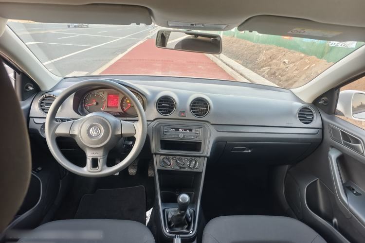 Used Volkswagen Jetta 2015 1.6L Manual Fashion Edition