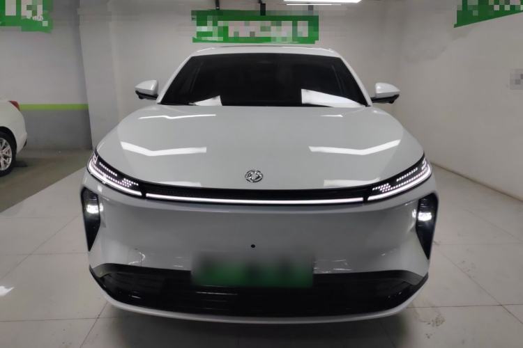 Used Dongfeng Aeolus Aeolus L8 
