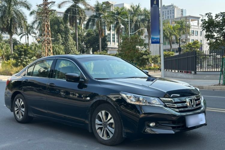 Used Honda Accord 2015 2.0L LX Comfort Edition
