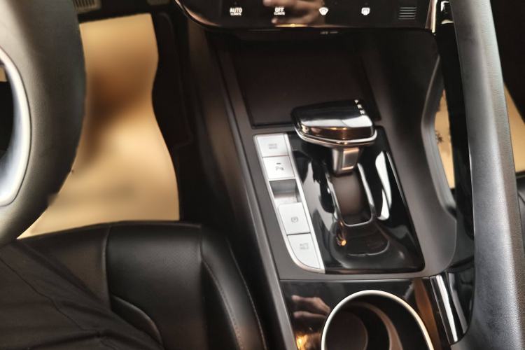 Used Hyundai Elantra 2022 1.5L CVT GLX Elite Edition
