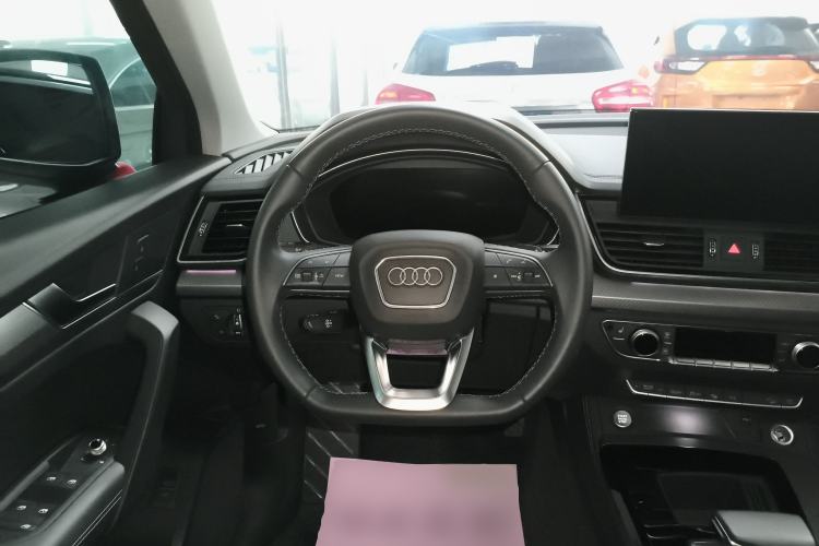 Used Audi Q5L 2022 40T Luxury Dynamic Model
