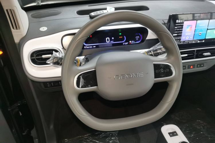 Used  Panda 2025 210km Panda Kart
