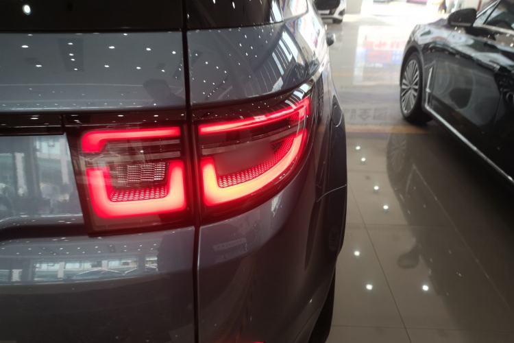 Used Land Rover Discovery Sport 2023 249 PS R-Dynamic S Performance Edition
