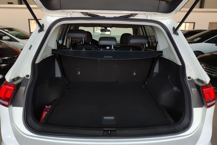 Used Volkswagen Tiguan L 2022 330TSI Automatic Two-Wheel Drive Comfort Edition
