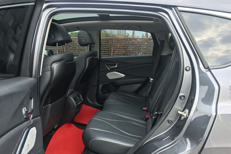 Used Acura RDX 2019 2.0T Luxury Edition China VI
