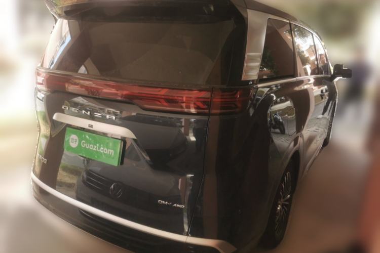 Used Denza D9 2022 DM-i 970 Four-Wheel Drive Prestige Model