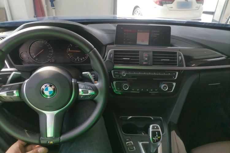 Used BMW 3 Series 2018 320Li Leading Model M Sport Package