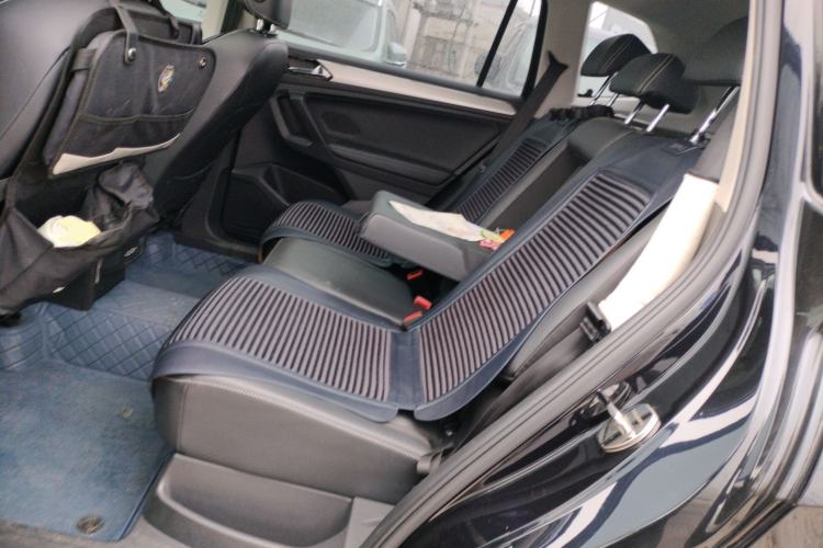 Used Volkswagen Tiguan L 2019 Revised 330TSI Automatic Two-Wheel Drive Smart & Luxury Edition China VI Standard